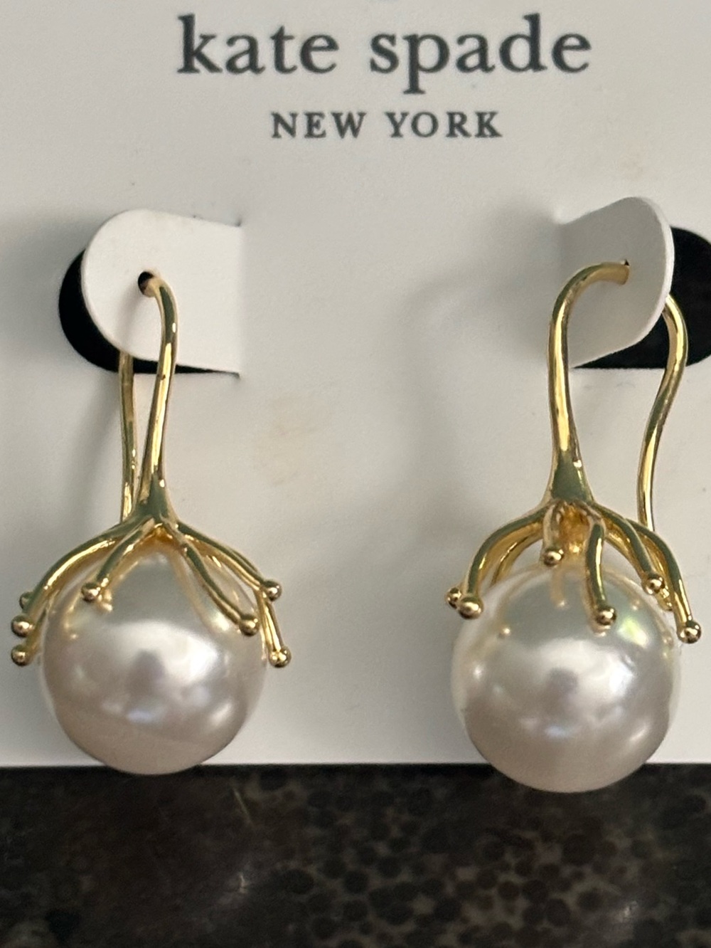 KATE SPADE NEW YORK ♠️ PEARLETTE SMALL FRENCH HOOK DROP EARRINGS